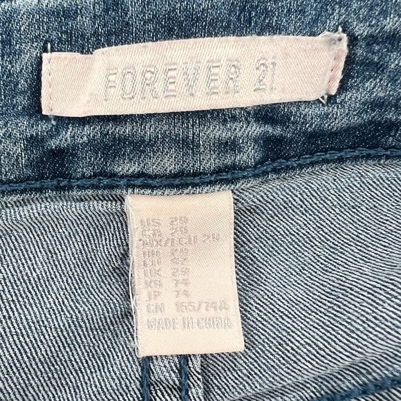 Forever 21 Skinny Jeans Size 29 Women’s - Picture 2 of 5